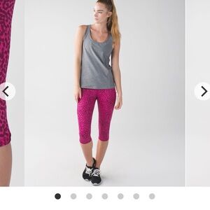 Lululemon run top speed crop legging pink dot